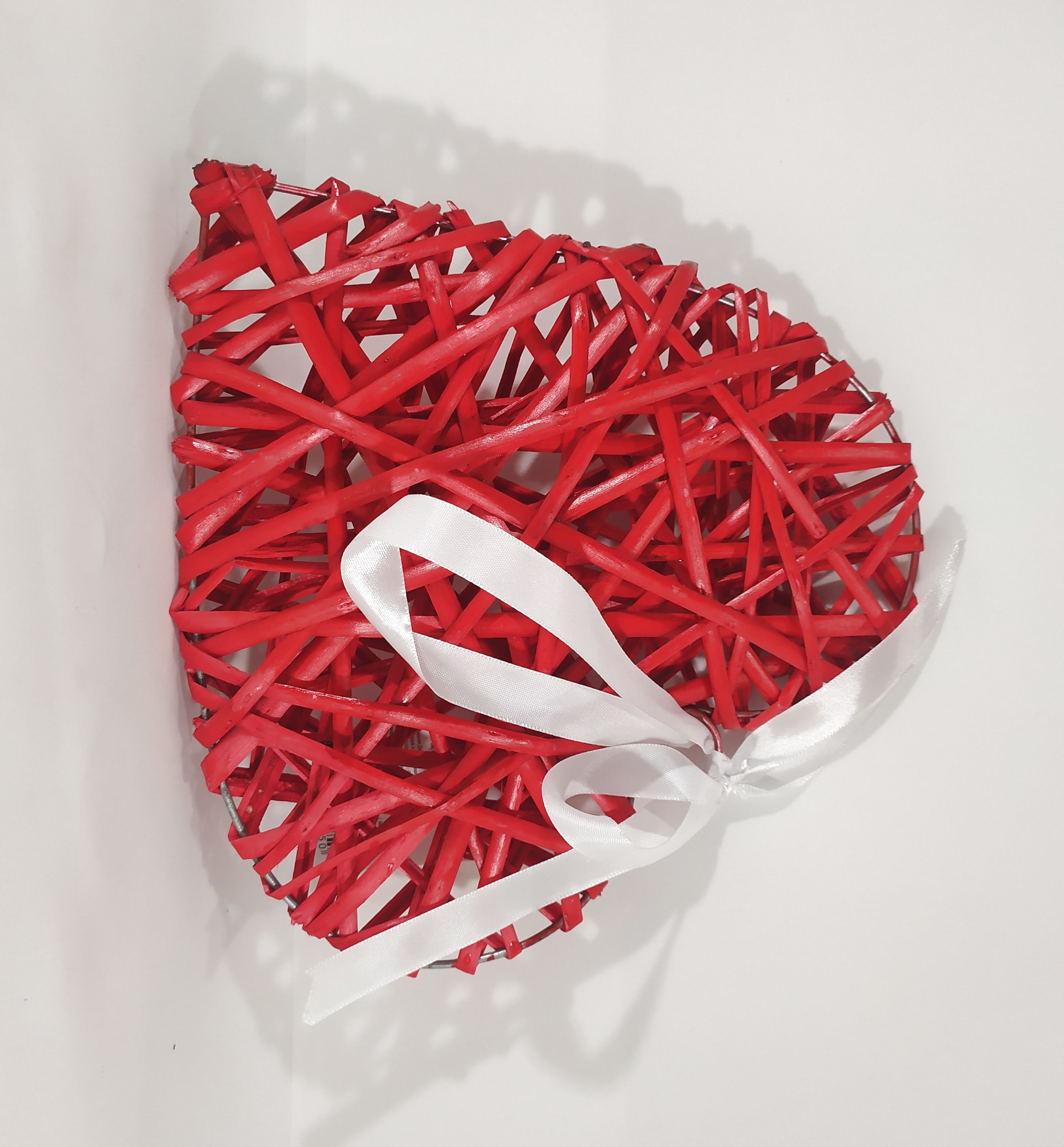 YM-168801R-25, Сердце плетеное подвесное (ива), D25xH4,5 см, красный, 2009980178950